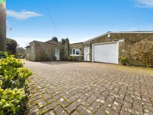 Photo 13- click for photo gallery